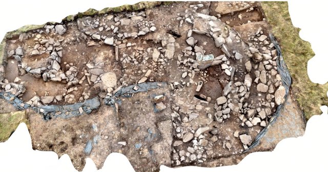 Now that we're back in British Summer Time (although a glance out the window would cast doubt on that) a reminder of the planned excavation work for the summer of 2026.

https://archaeologyorkney.com/2026/03/30/2026-dig-dates/