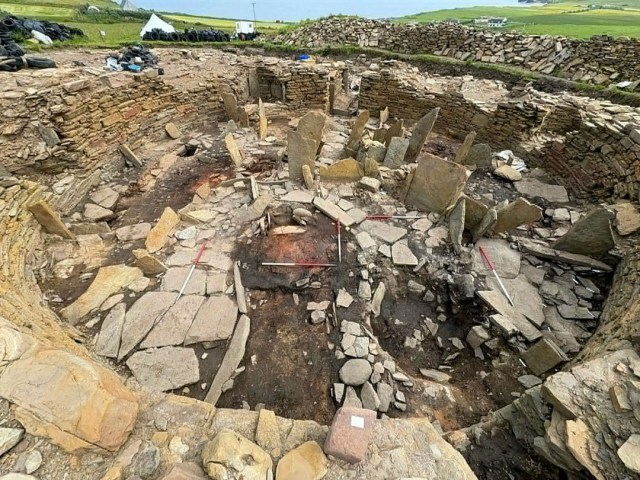 The Cairns dig diary - day 11. Today's update from UHI Archaeology Institute graduate Bev Rose.